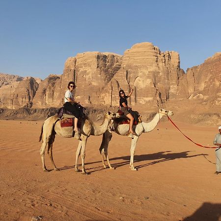 Bedouin Family Camp Wadi Rum Exterior foto