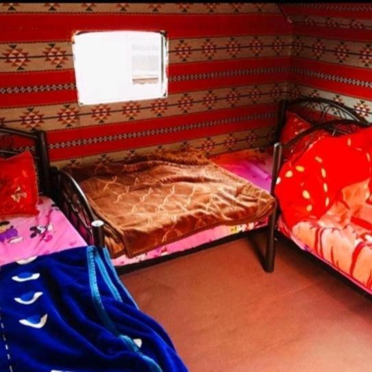 Bedouin Family Camp Wadi Rum Exterior foto