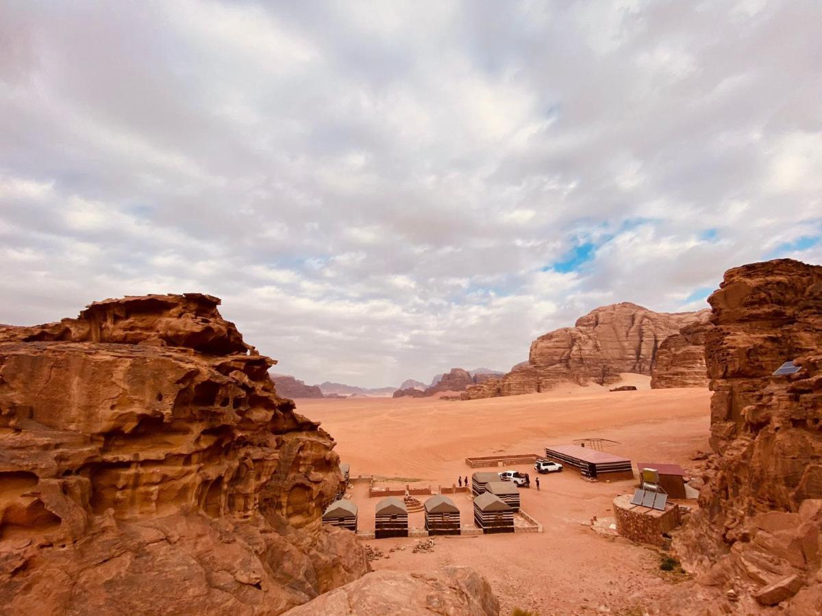 Bedouin Family Camp Wadi Rum Exterior foto